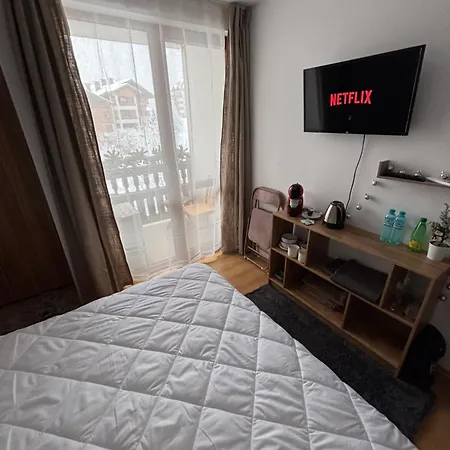 Smart - Refurbished With Balcony And Parking Apartament *